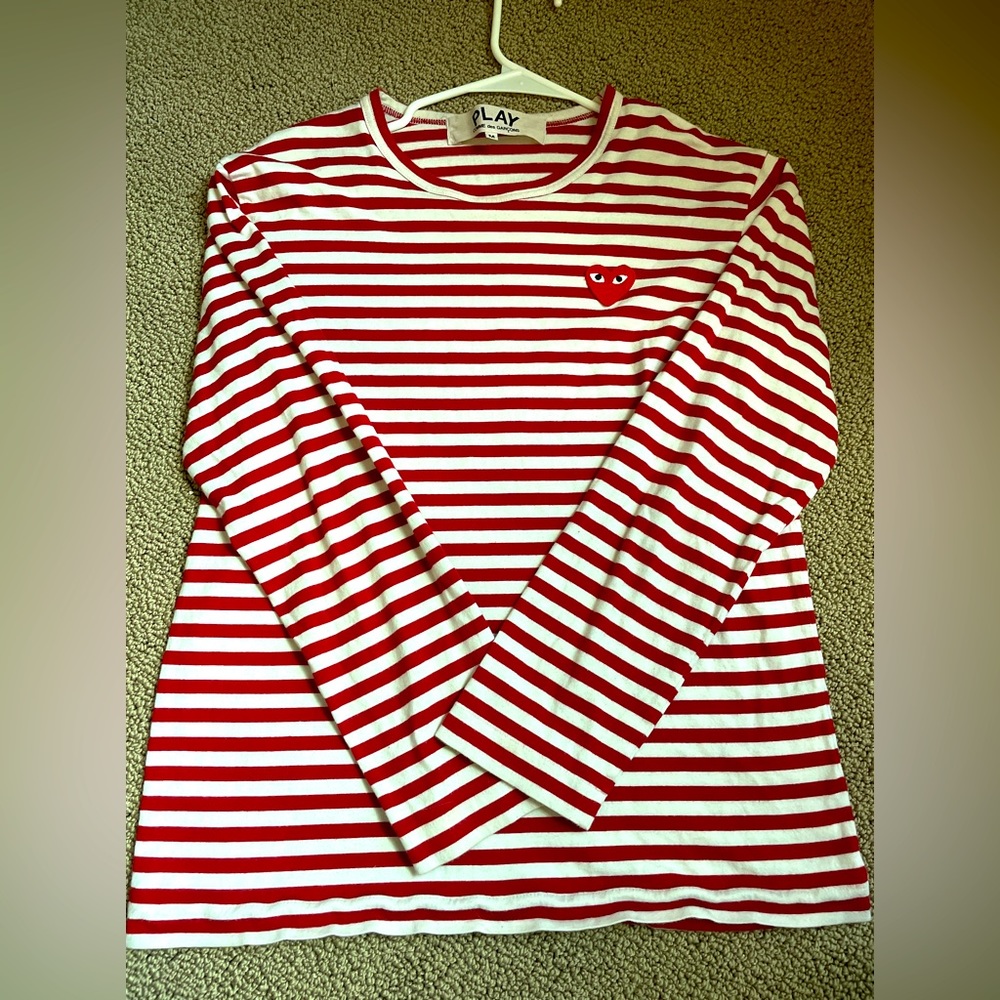 Red and white striped CDG long sleeve medium men’s (unisex) worn 2 times.